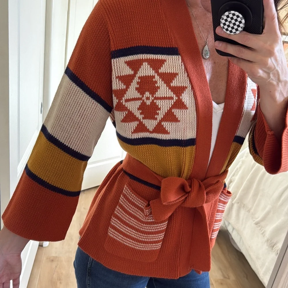 Vintage Southwestern belted cardigan - Picture 2 of 9